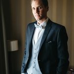 ご来店のご予約はこちら|SARTORIA AOBA オーダースーツ